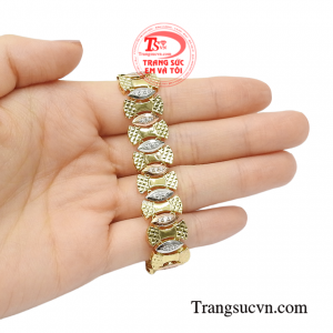 Lắc tay vàng tây hiện đại đảm bảo chất lượng.