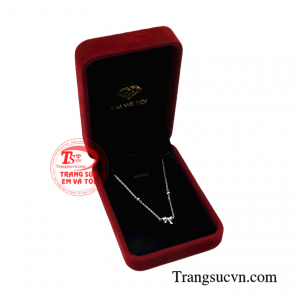 Lắc tay vàng trắng dễ thương tinh xảo.