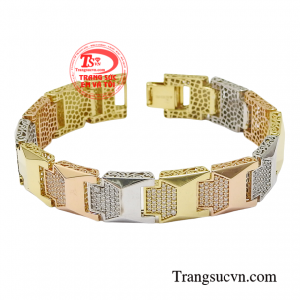 Thiết kế độc đáo, tỉ mỉ đến từng chi tiết tạo nên một sản phẩm hoàn hảo.