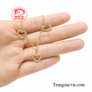 Lắc tay vàng tây là món quà tuyệt vời cho người bạn yêu thương