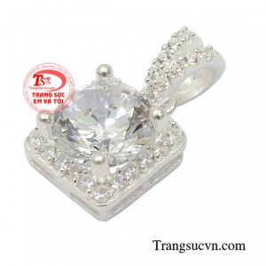 Bạc kháng khuẩn tốt, có thể dùng để điều trị một số bệnh về nhiễm trùng, bệnh hô hấp.