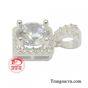 Sản phẩm sẽ là sự lựa chọn hoàn hảo cho những cô nàng theo phong cách nữ tính, duyên dáng.