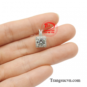 Mặt bạc nữ dịu dàng