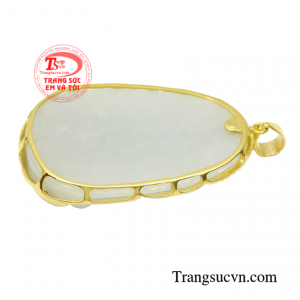 Mặt cẩm thạch bản mệnh tuổi ngọ hợp phong thủy.