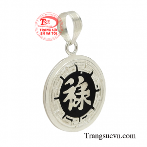 Chữ Lộc là một chữ được nhiều người yêu thích với ý nghĩa có một năm thuận lợi, nhiều tài lộc đến cho người sở hữu.