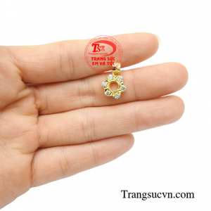 Mặt dây chuyền nữ tinh xảo sự lựa chọn tuyệt vời cho người bạn yêu thương