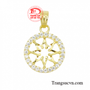 Mặt dây chuyền vàng yêu thương 10k vẫn luôn là sự lựa chọn của nhiều cô gái