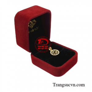 Mặt dây chyền vàng tây yêu thương