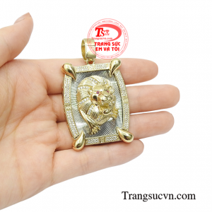 Mặt dây nam giới mạnh mẽ chất lượng.