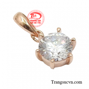 Sản phẩm giúp tôn lên nét thanh lịch và trang nhã cho người đeo