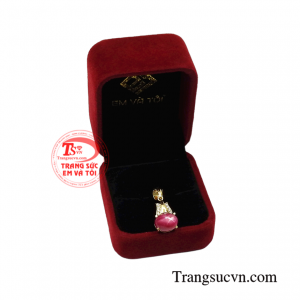 Mặt dây ruby sao sang trọng