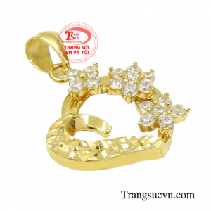 Nó còn là món quà thể hiện tình cảm của người con trai dành cho người con gái mình yêu.