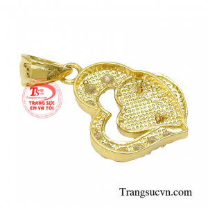 Mặt dây trái tim hiện đại bảo hành chu đáo.