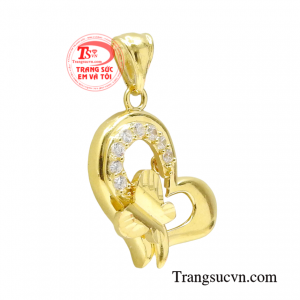 Trang sức là phụ kiện không thể thiếu đối với phái đẹp và luôn ẩn chứa trong đó ý nghĩa đặc biệt cũng như giá trị.