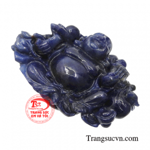 Ngoài ra, ngài còn giúp cho tinh thần con người được minh mẫn, luôn vui vẻ lạc quan.