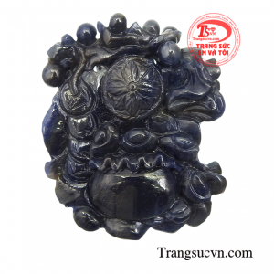 Người sử dụng mang theo phật di lặc bên mình với mong muốn sẽ nhận được thật nhiều niềm vui và mọi sự luôn được như ý.