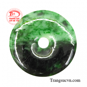 Mặt ngọc đồng xu an yên là sản phẩm đẹp có thể được chế tác bọc vàng làm mặt dây chuyền vàng.
