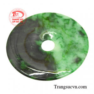 Sản phẩm chứa nguồn năng lượng dồi dào, có tác dụng chiêu tài lộc, mang lại may mắn và bình an cho người đeo.