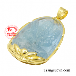 Mặt phật aquamarine tuổi Sửu-Dần hợp phong thủy.