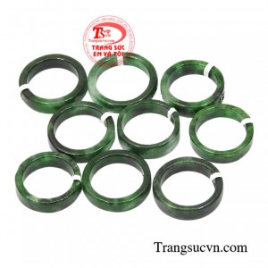 Nhẫn cẩm thạch đại cát