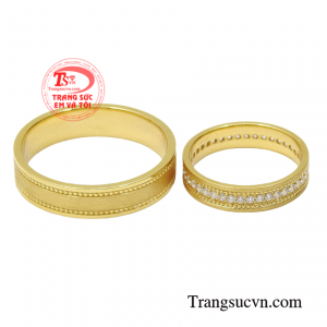 Hôn nhân chính là một bước ngoặt, một giai đoạn phát triển tình yêu mới gắn kết hai con người xa lạ với nhau.