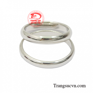 Nhẫn cưới vàng trắng bền đẹp, chất lượng, chế tác theo yêu cầu khách hàng.