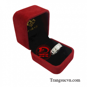 Sản phẩm bền đẹp, chất lượng, giao hàng toàn quốc