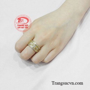 Nhẫn nam kim cương cao cấp có giấy kiểm định.