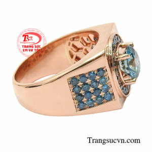 Đây có lẽ là món trang sức ưa chuộng của giới thượng lưu không chỉ thể hiện địa vị xã hội cho phái mạnh mà còn đem lại may mắn về tài lộc.