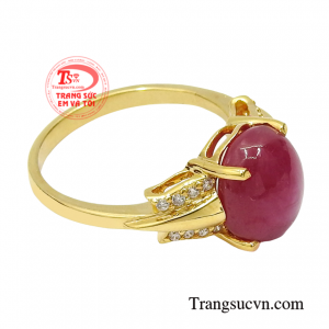 Sản phẩm sẽ giúp cho đôi bàn tay của các nàng trông nhẹ nhàng và thanh thoát hơn.