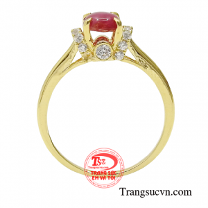 Đá ruby sở hữu vẻ đẹp lung linh, quyền quý từ lâu đã được biết đến và chiếm trọn tình cảm của bao trái tim những người yêu đá quý.