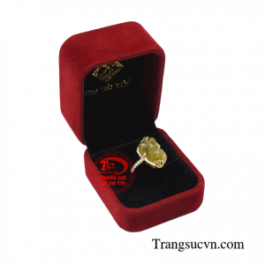 Nhẫn nữ vàng gắn đá quý cao cấp