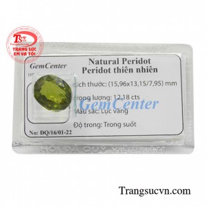 Peridot chế tác kiểu Oval/Facet là viên đá của tài lộc, sức sống, niềm hy vọng