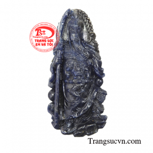 Quan vân trường oai phong đại diện cho những người bảo vệ lẽ phải, chống lại thế lực xấu.