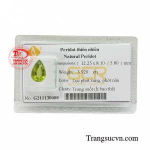 Viên peridot ép vỉ thành công màu sắc tươi sáng, phù hợp làm mặt dây chuyền, mặt nhẫn đeo thời trang và phong thủy
