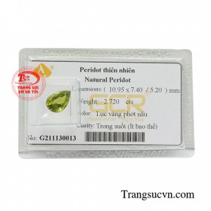 Viên peridot thiên nhiên cao cấp là viên đá tượng trưng cho sức sống và niềm hi vọng, được con người lựa chọn làm trang sức luôn đeo bên mình