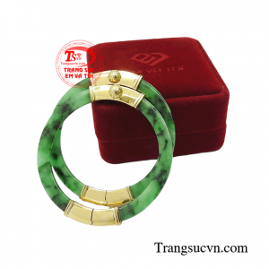 Vòng ngọc đôi bọc vàng may mắn dành cho phái đẹp hiện đại