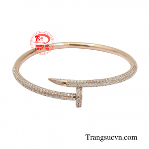 Vòng tay vàng hồng cá tính 10k thiết kế tinh xảo mang đến vẻ trẻ trung và hiện đại cho phái đẹp