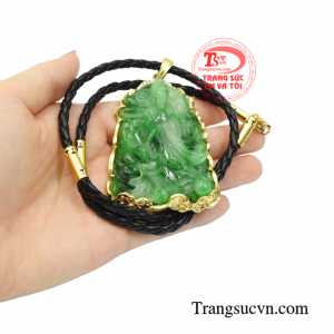 Bộ mặt phật cẩm thạch vàng tây tinh tế.