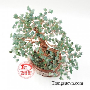 Cây đá quý aventurine đẹp may mắn.