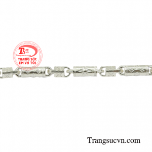 Dây chuyền bạc nam giới danh vọng chất lượng.