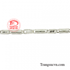 Dây chuyền bạc nam giới phong độ giao hàng tận nơi.