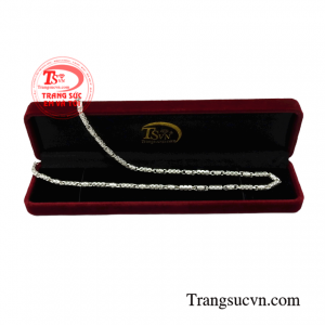 Dây chuyền bạc nam giới thăng tiến