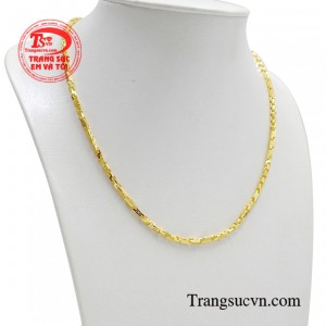 Người ta tin rằng, khi sử dụng sản phẩm kim tiền sẽ mang lại nhiều vận may về tiền tài, thịnh vượng và cát khí.