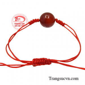 Không chỉ để làm đẹp đeo chiếc dây này còn giúp chủ sở hữu gặp thêm nhiều may mắn về tài lộc và phú quý.