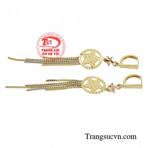 Khi diện đôi bông tai này bạn sẽ thực sự nổi bật và trở nên thu hút bởi nguồn năng lượng tích cực. 