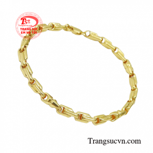 Bởi nó không chỉ mang đến vẻ nam tính và mạnh mẽ mà còn giúp phái mạnh khẳng định được vị thế của bản thân