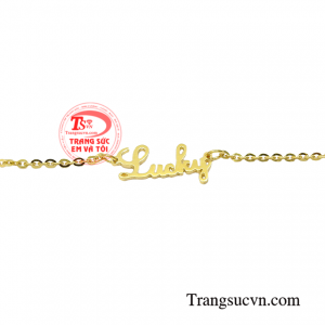 Do đó, các sản phẩm lắc tay vàng tây thương hiệu trang sức Em và Tôi là sản phẩm bán chạy hiện nay.