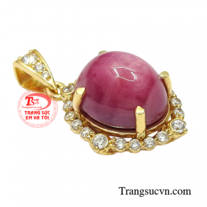 Viên ruby không chỉ mang lại lợi ích về mặt thẩm mỹ mà còn có nhiều ý nghĩa phong thủy rất tốt trong cuộc sống của chúng ta.