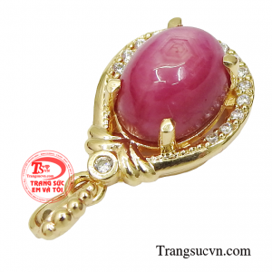 Mang trên mình sản phẩm này bạn sẽ trở nên vô cùng khiêu hãnh cùng vẻ đẹp đằm thắm của người phụ nữ.